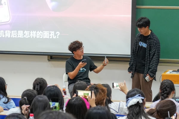 4 4
